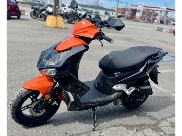 Scootterre Rebel 50 2023 alt