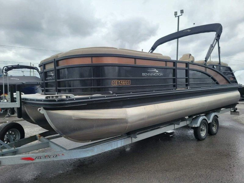 2019 Bennington Marine R 23 Fastback 3 Tubes / Vf150 alt