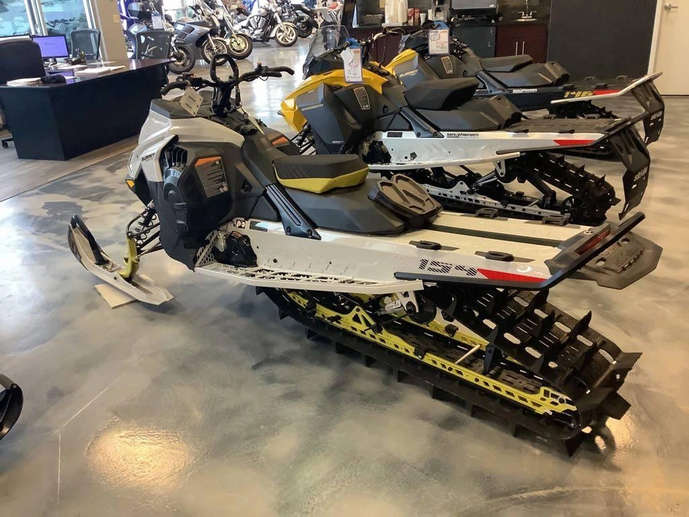 2025 Ski-doo Summit Adrenaline W/edge Pkg 154 850 E-tec Ss Pow 3.0 (h_alt) Grey alt