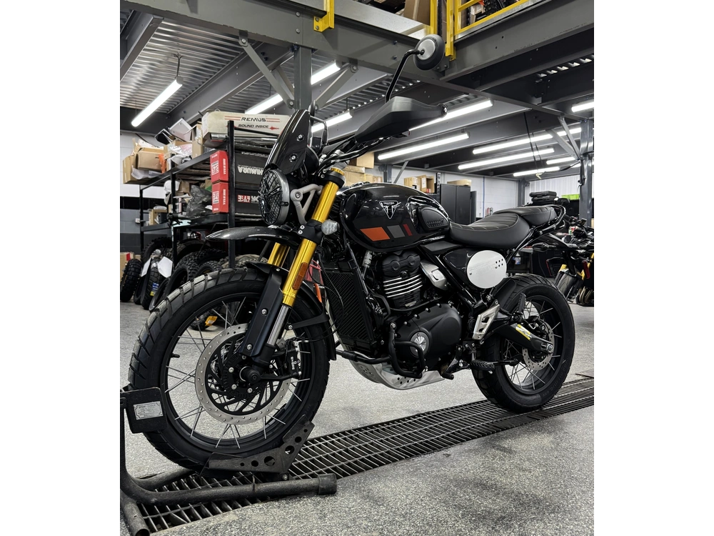 2026 Triumph Scrambler 400 Xc Gri alt