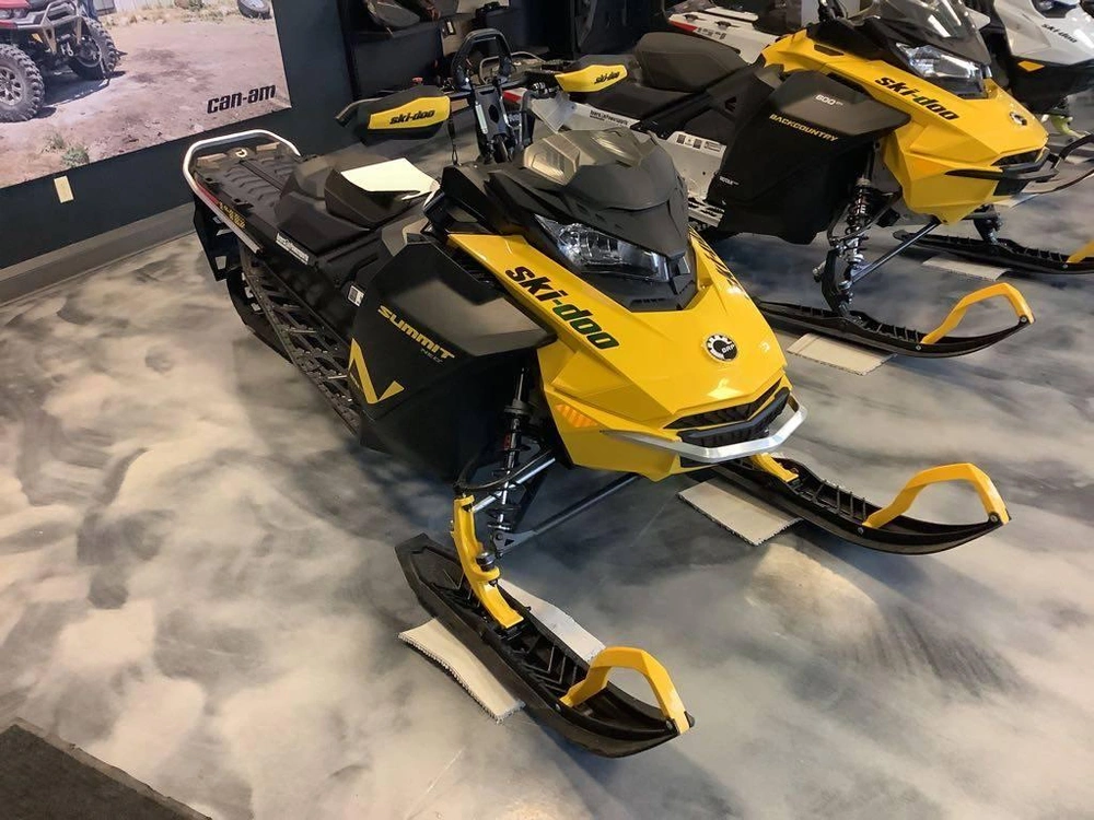 2025 Ski-doo Summit® Neo + 600 Efi - 85 H_al Hurricane 1.75 With Flexedge alt