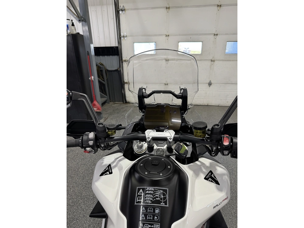 Triumph Tiger 1200 Desert Ed 2026 alt