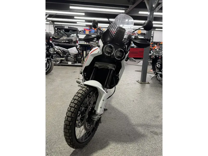 2023 Ducati DESERT X thumbnail 7
