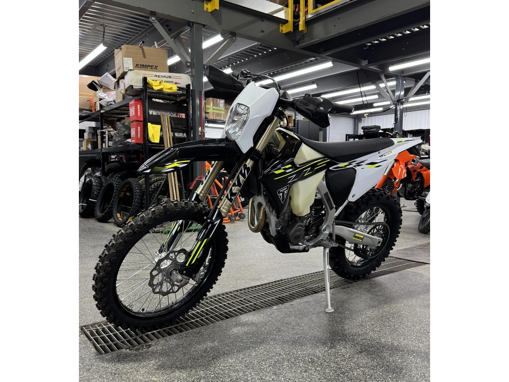 2026 Triumph Tf 450-e alt