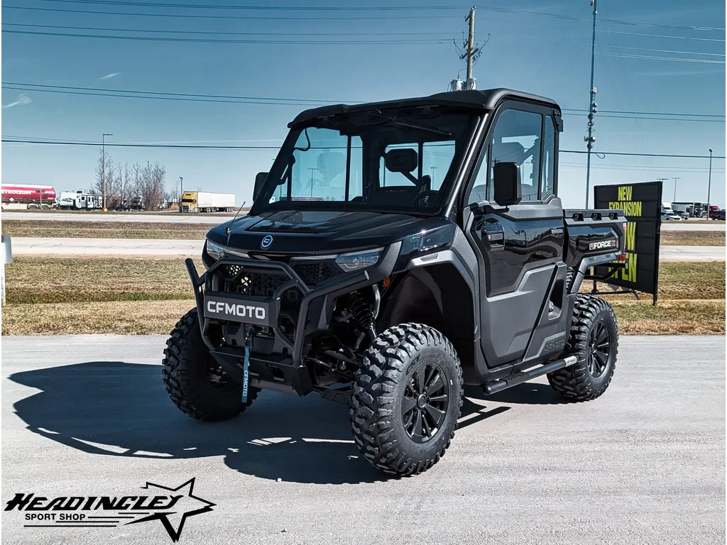 2026 CFMOTO UFORCE U10 PRO HIGHLAND // Nebula Black - w/ Bumpers & Rock Sliders