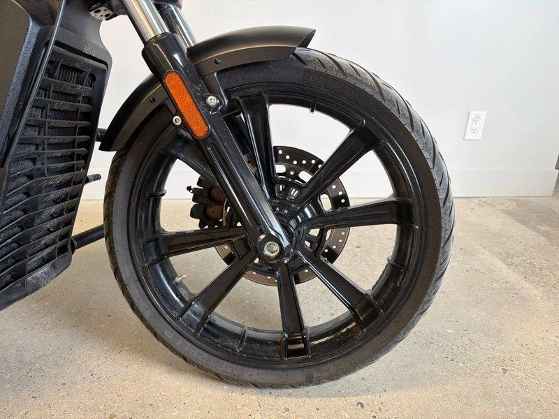 2022 Indian Motorcycle Scout Rogue Abs alt