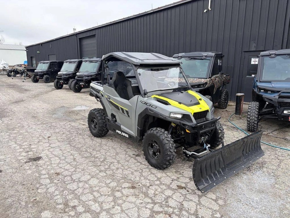 2020 Polaris Polaris General® Xp 1000 Deluxe Stealth Grey alt