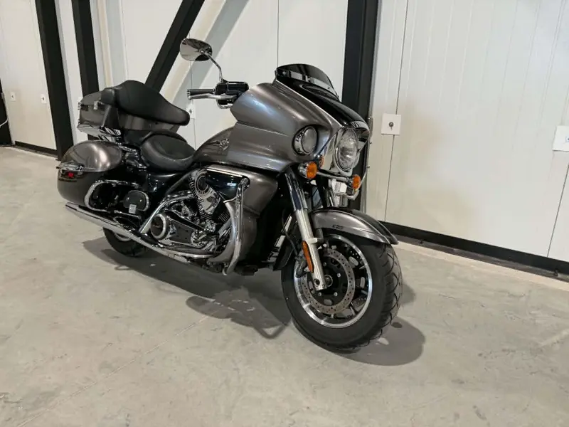 Kawasaki VOYAGEUR 1700 2014