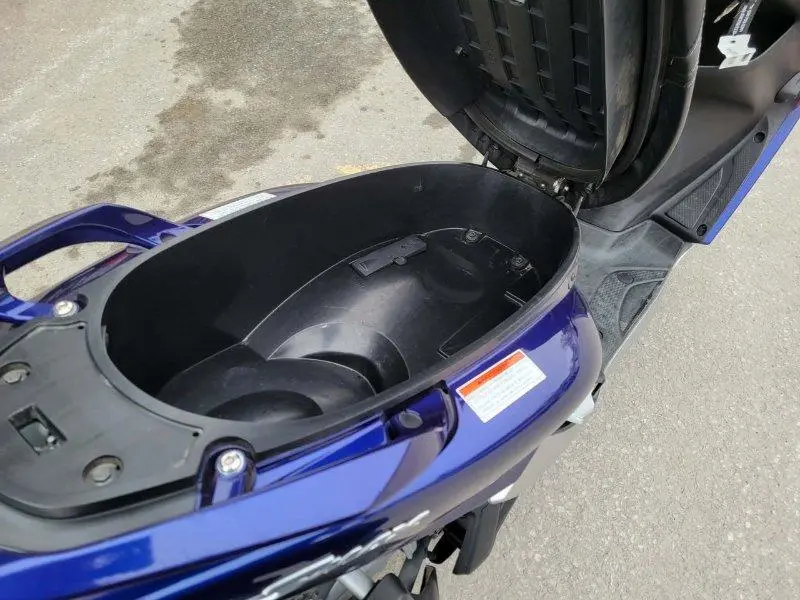 2015 Yamaha XC155F SMax thumbnail 8