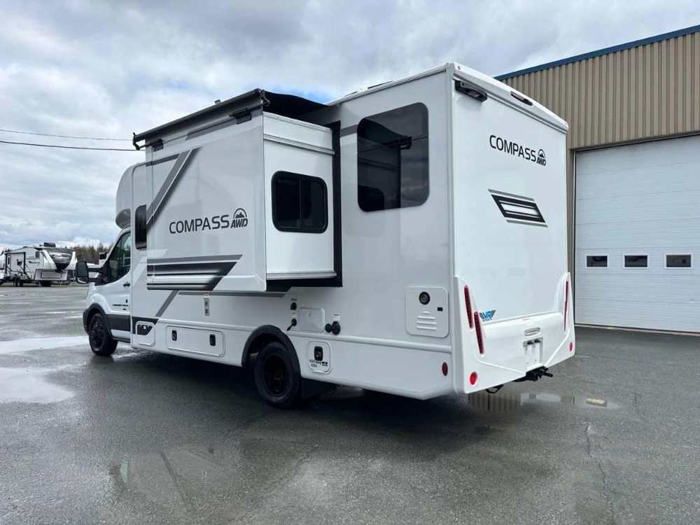 Thor Compass 24jg Awd 2027 alt
