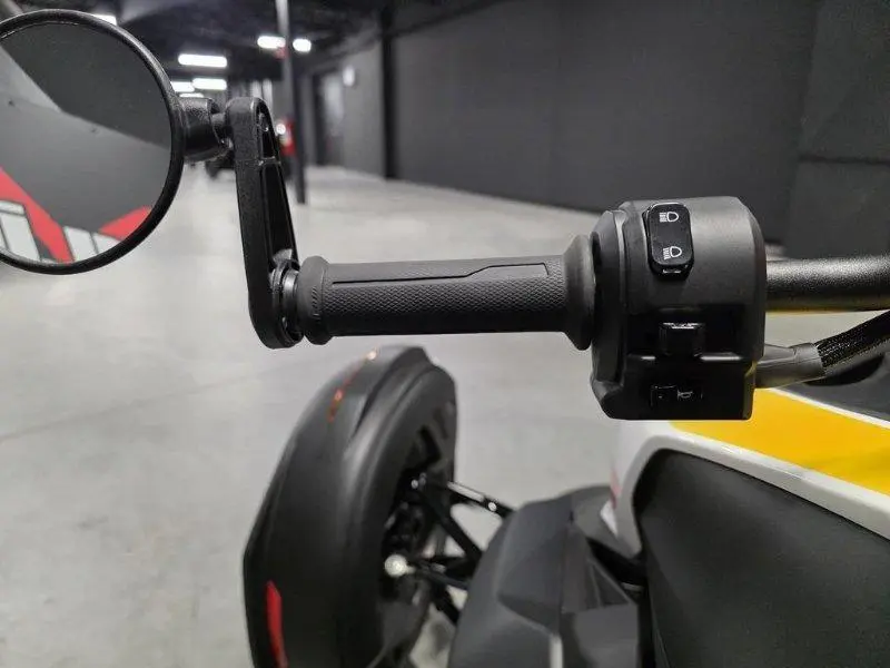 2024 Can-Am Ryker 900 ACE thumbnail 11