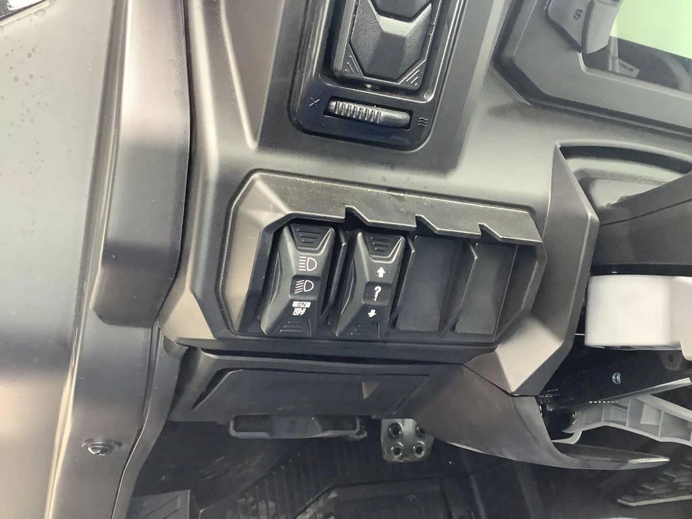 2026 Can-am Defender Max Xt Cab Hd11 alt