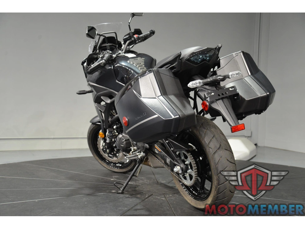 2023 Kawasaki Versys® 650 Lt alt