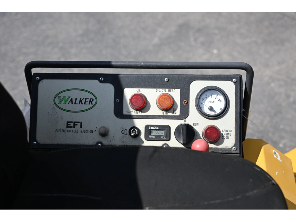2010 Walker Model T 26efiwalker alt