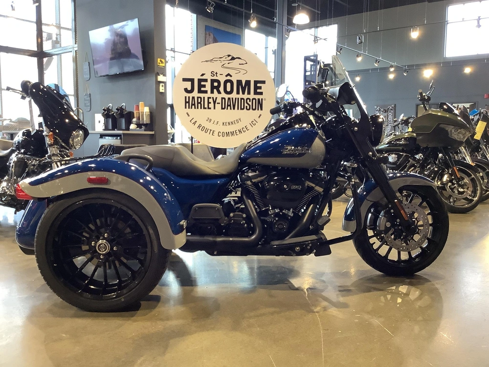 Harley-davidson Freewheeler Flrt 2023 alt