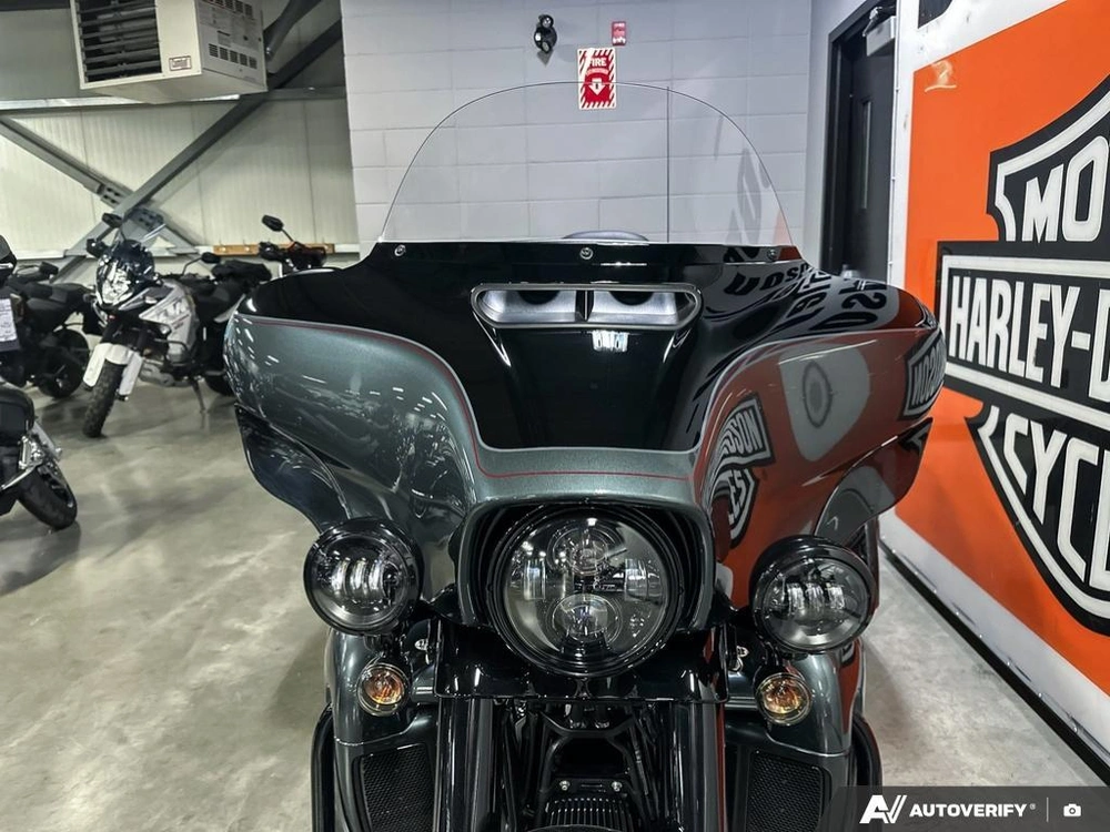 2025 Harley-davidson Tri Glide Ultra alt
