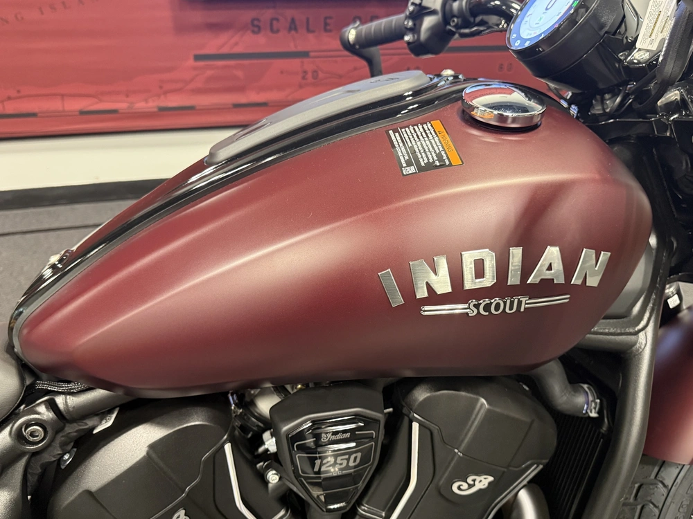 2026 Indian Motorcycle Scout Bobber Limited W/tech Package alt