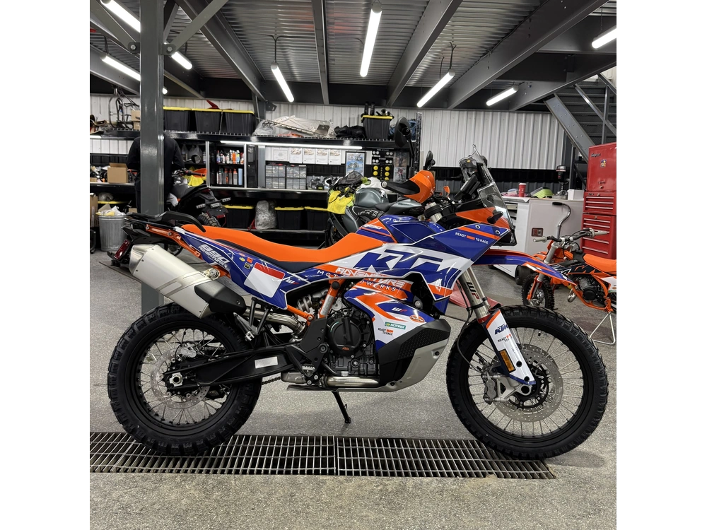 Ktm 890 Adventure R 2026 alt