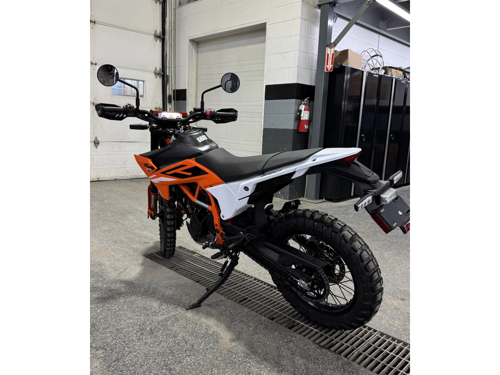 2026 Ktm 390 Enduro R alt