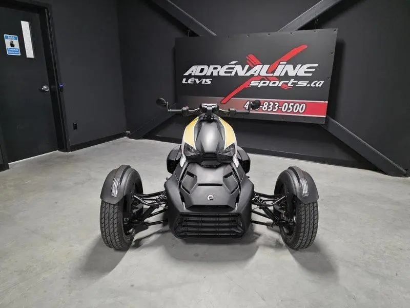 2024 Can-Am Ryker 900 ACE thumbnail 2