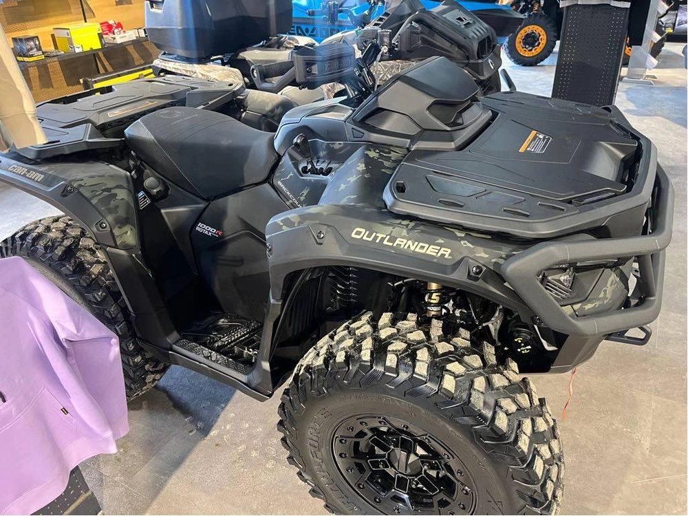 2026 Can-am Outlander Backcountry 1000r alt