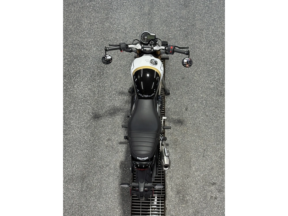 2026 Triumph Speed 400 Blanc alt