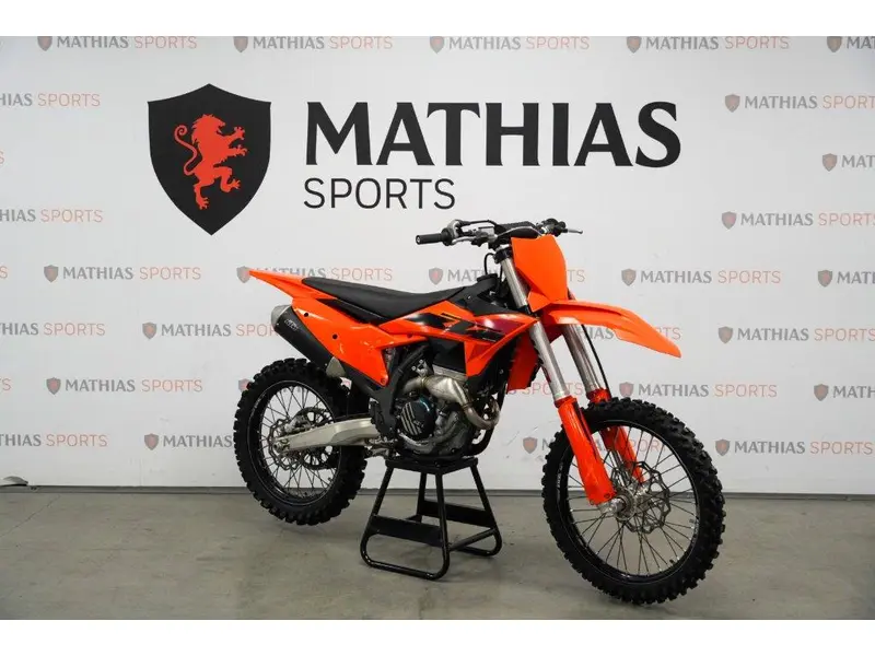 2025 KTM 250 SX-F thumbnail 2