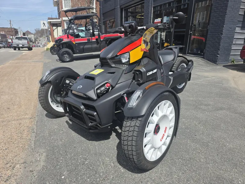 Can-Am RYKER RALLY 900 - CUSTOMIZABLE 2023
