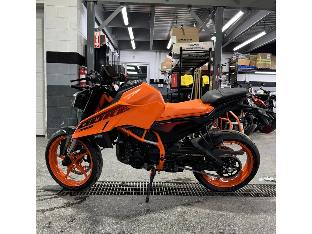 2024 Ktm 390 Duke alt