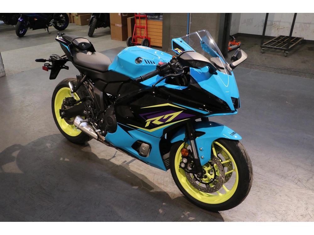 2026 Yamaha Yzf-r7 alt