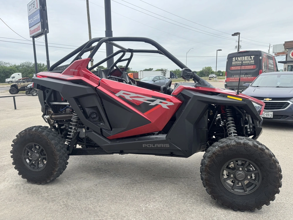 2023 Polaris Rzr Pro Xp Ultimate - Sunset Red Ultimate Ultimate alt