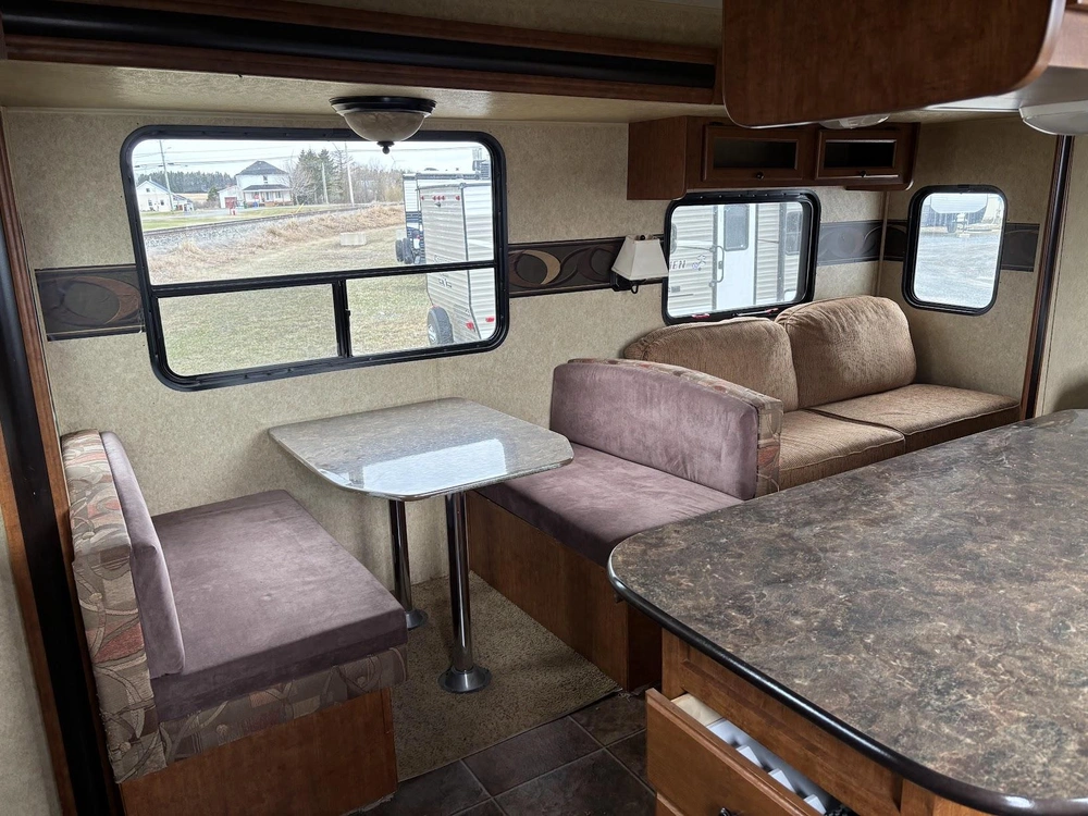 Skyline Nomad 253 2013 alt