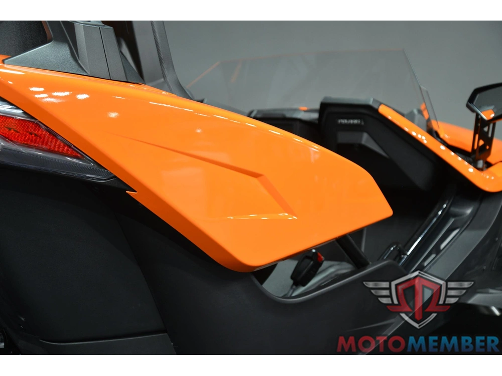 2026 Slingshot Sl Autodrive alt