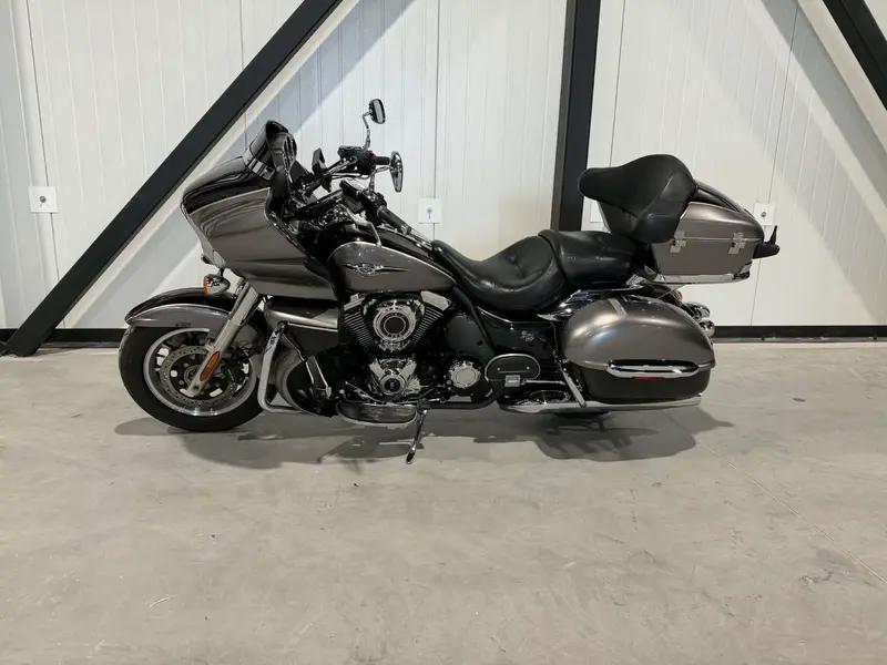 Kawasaki VOYAGEUR 1700 2014