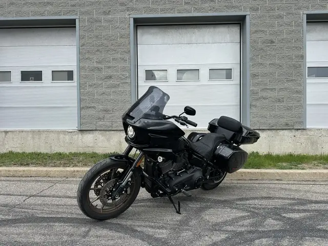 Harley-Davidson LOW RIDER ST FXLRST 2024