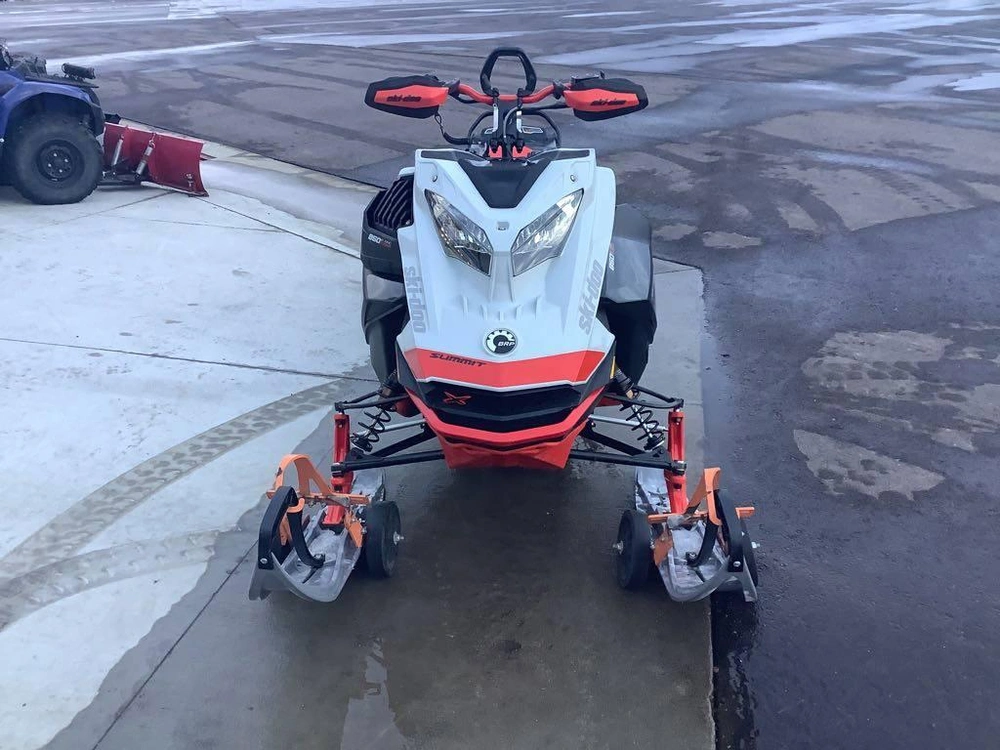 2021 Ski-doo Summit® X® W/expert Pkg 165 850 E-tec® Turbo Steel alt