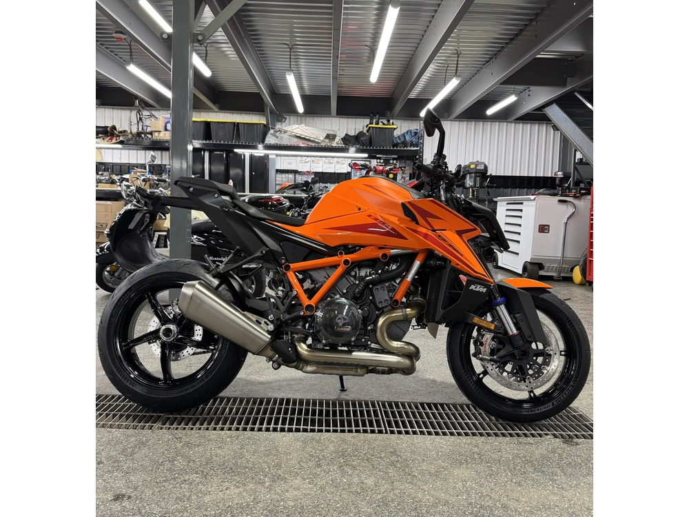 Ktm 1390 R Evo 2026 alt