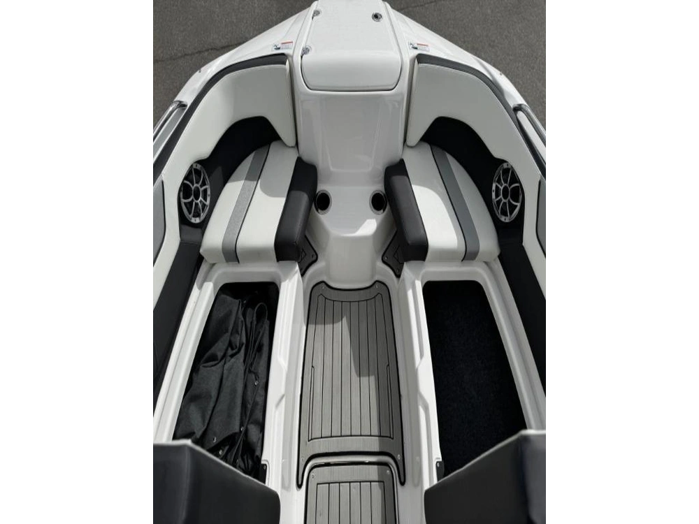 2022 Yamaha 212se alt