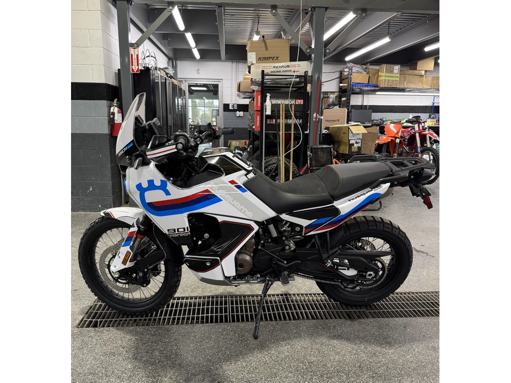 Husqvarna Norden 901 2025 alt