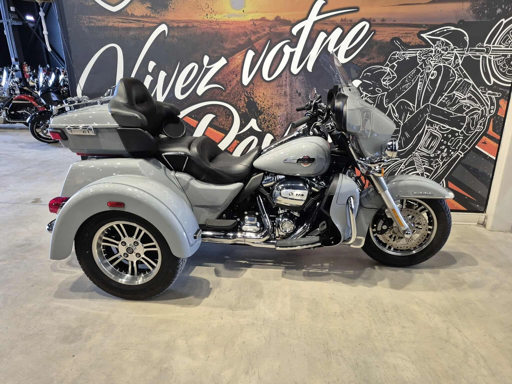 Harley-davidson Tri Glide Ultra 114 Flhtcutg 2024 alt