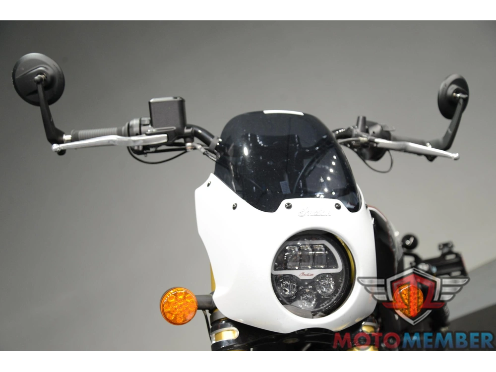 2025 Indian Motorcycle 101 Scout Ghost White Metallic With Graphics alt
