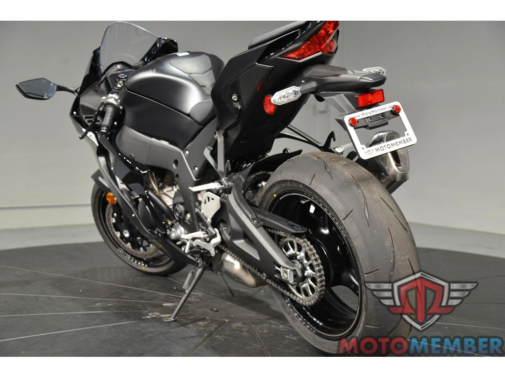 2025 Kawasaki Ninja® Zx™-10r alt