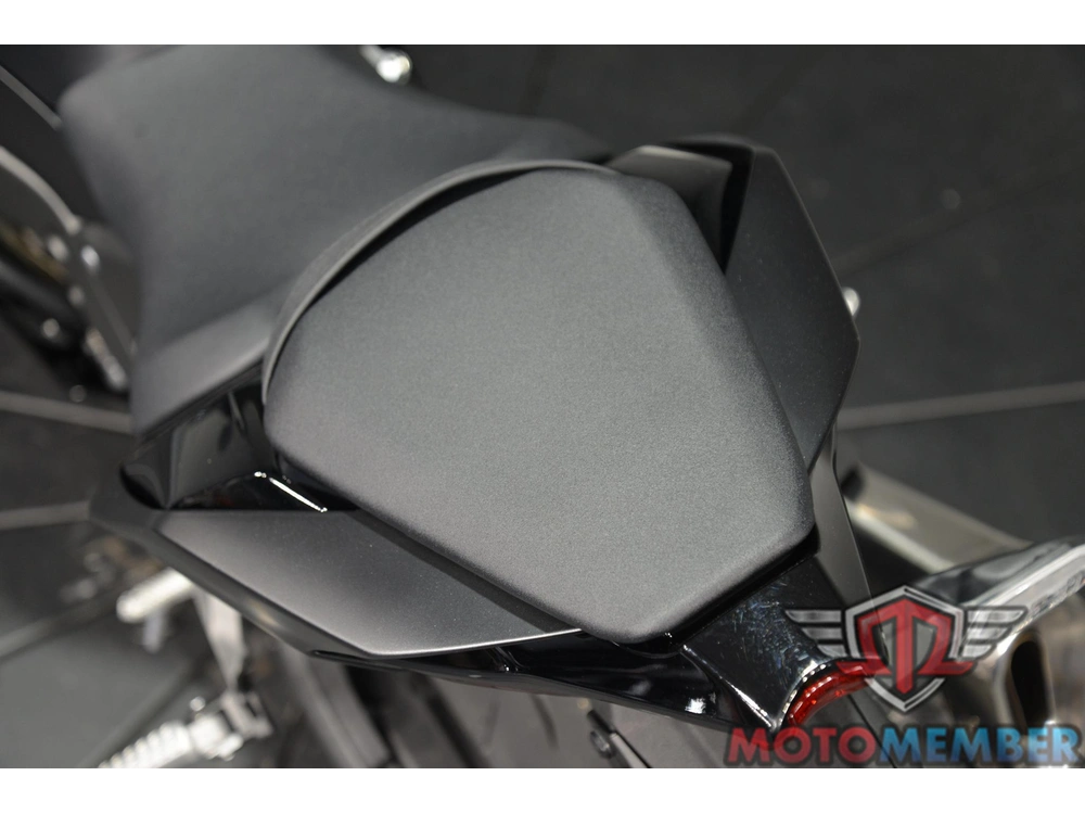 2025 Kawasaki Ninja® Zx™-10r alt