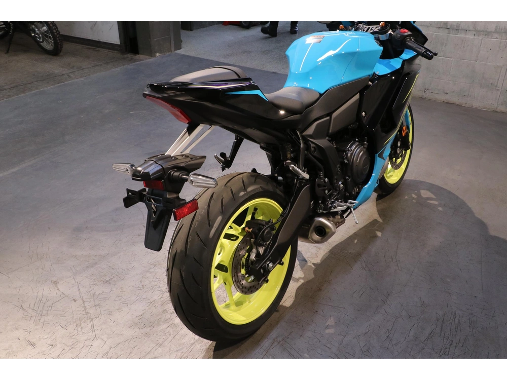 2026 Yamaha Yzf-r7 alt