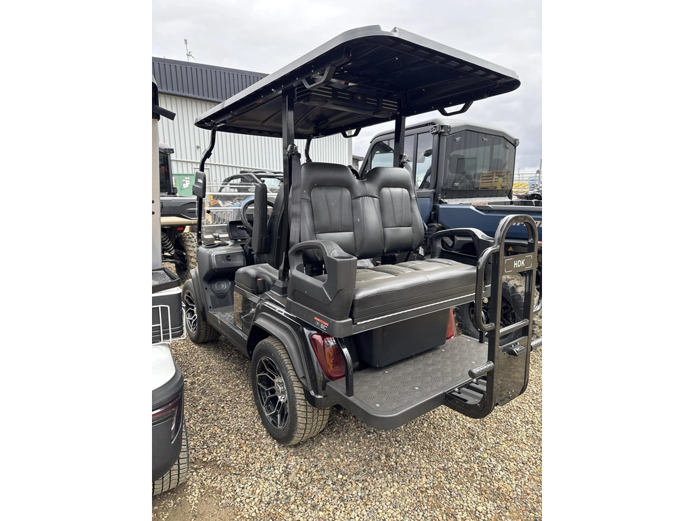 2026 Hdk D5 Ranger 2+2 Black Sapphire alt