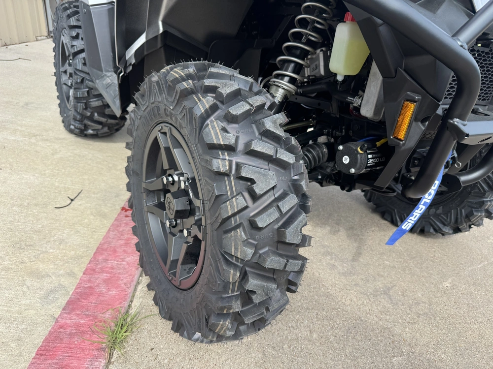 2026 Polaris Sportsman 570 Ultimate Turbo Silver alt