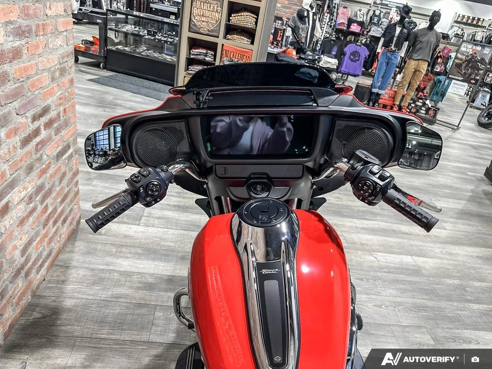 2026 Harley-davidson Street Glide alt