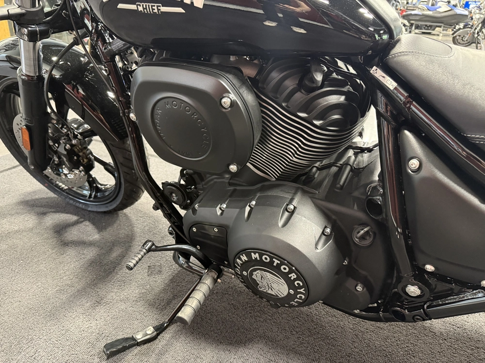 2026 Indian Motorcycle Chief alt
