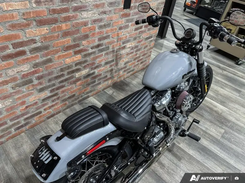 2025 Harley-Davidson FXBB - Street Bob® thumbnail 20