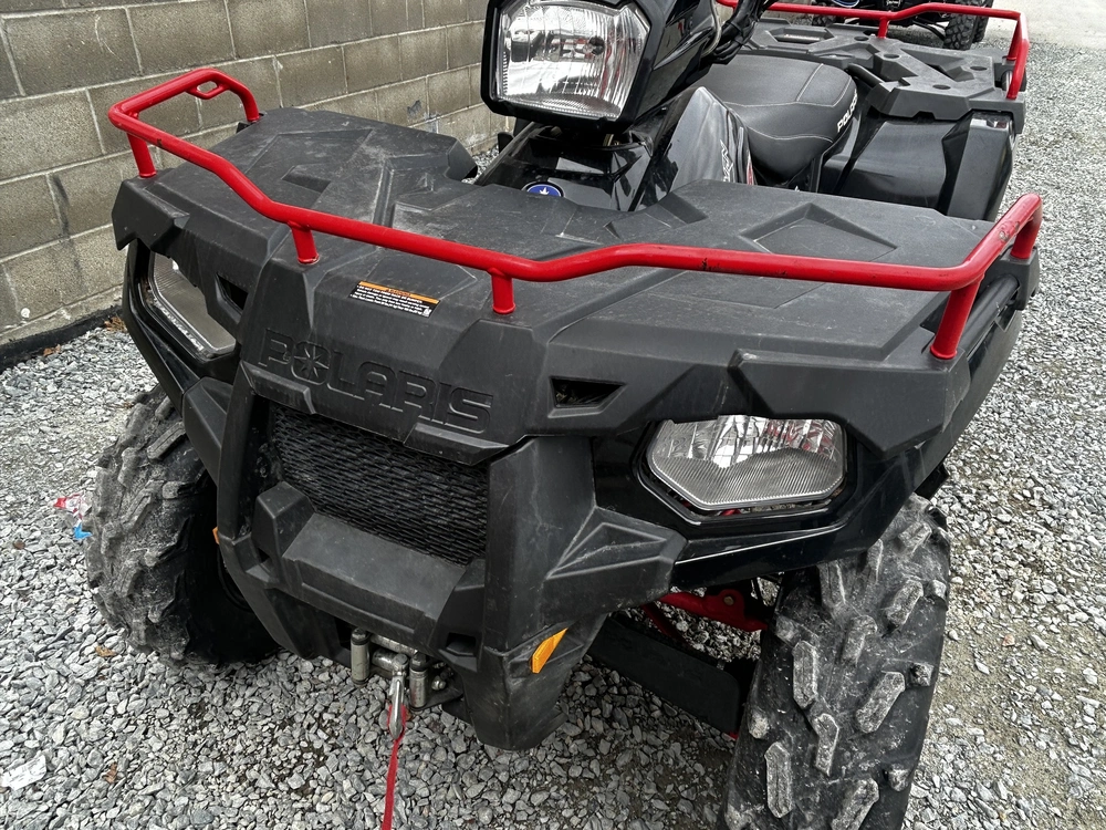 2015 Polaris Spt570 Spblack Pearl Le alt
